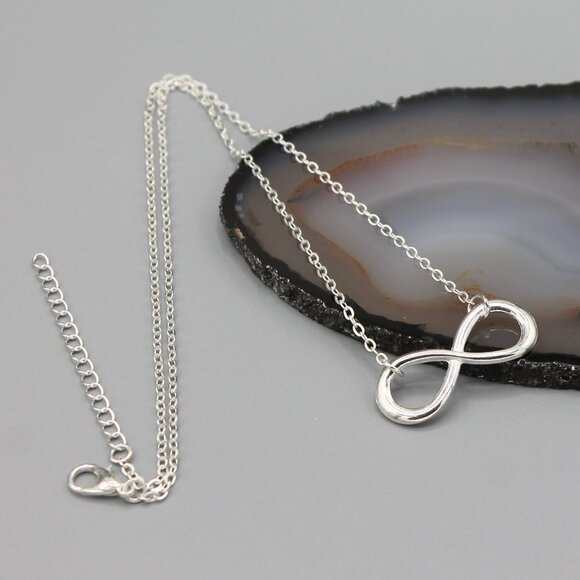 Jewelry necklace infinity love symbol dainty white gold tone minimalist new - Picture 3 of 8
